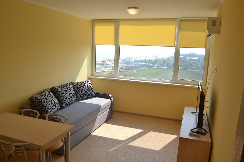 Hotel Promenad Zatoka Buitenkant foto