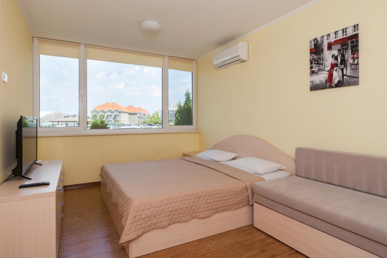 Hotel Promenad Zatoka Buitenkant foto